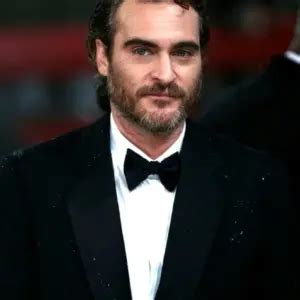 joaquin phoenix nude|Joaquin Phoenix Nude Pics — Penis, NSFW Video Clips Exposed!